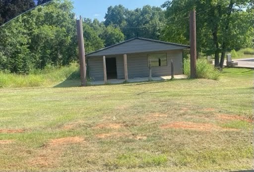 More Photos Of 18070 East Highway 9 Hwy, Norman General Retail For Sale