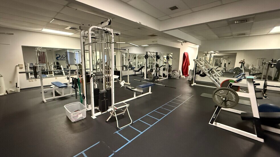 More Photos Of 75 North St, Bloomsbury Office For Lease