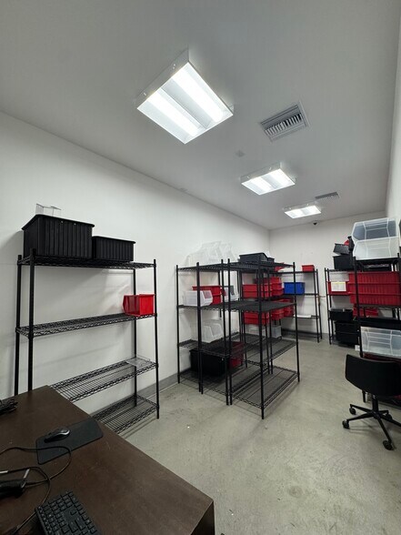 More Photos Of 1894 E Hobsonway, Blythe Fast Food For Sale