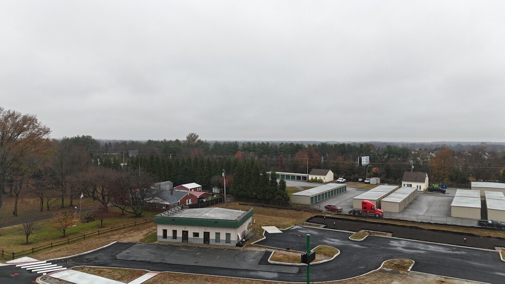 Primary Photo Of 1093 N DuPont Hwy, Smyrna Freestanding For Lease