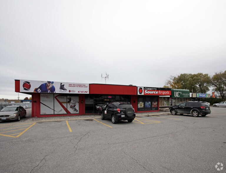 Primary Photo Of 450 S Service Rd W, Oakville Flex For Lease