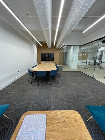 More Photos Of 345 7th Ave, New York Coworking Space