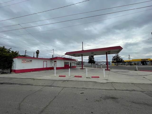 More Photos Of 1060 N Golden State Blvd, Turlock Office For Sale