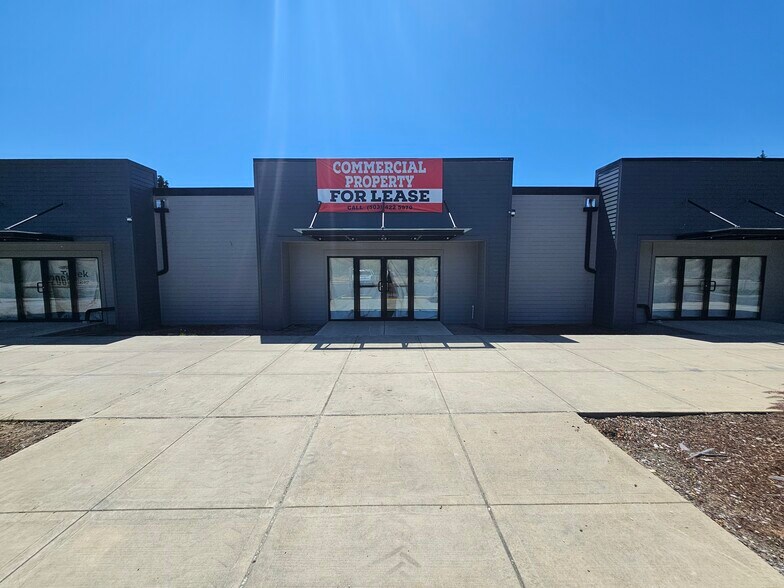 More Photos Of 206 Tumwater Blvd SW, Tumwater General Retail For Lease