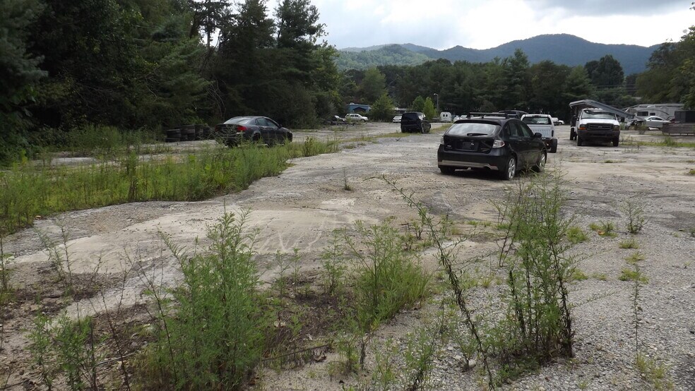 More Photos Of 2056 US 70 Hwy, Swannanoa Auto Salvage Facility For Lease