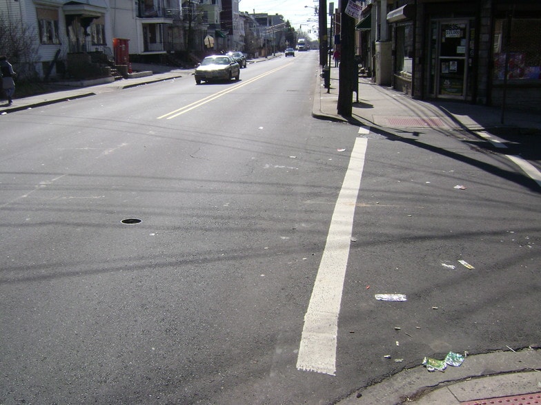 More Photos Of 628-630 Grove St, Irvington General Retail For Sale