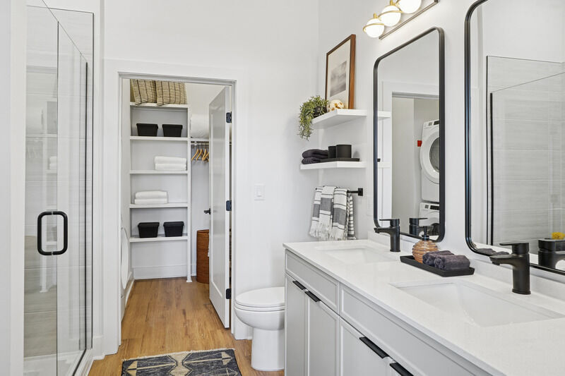 More Photos Of 912 2nd Ave N, Nashville Apartments For Lease