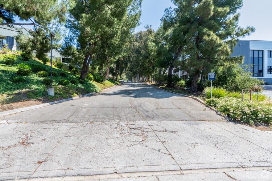 More Photos Of 31121-31131 Via Colinas, Westlake Village Unknown For Sale