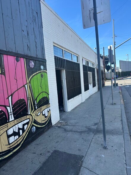 Primary Photo Of 586 W Avenue 28, Los Angeles Industrial For Lease