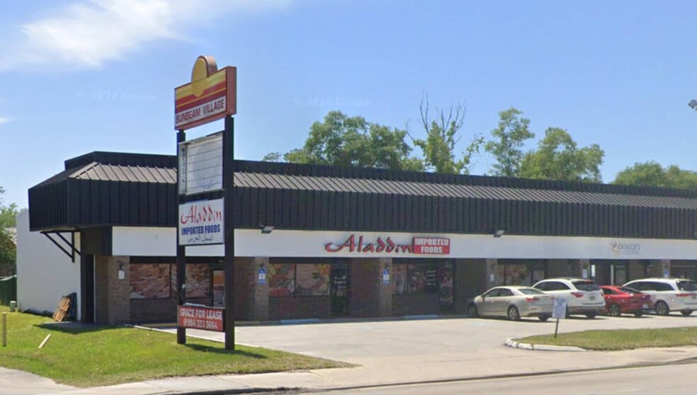 Primary Photo Of 5050 Sunbeam Rd, Jacksonville General Retail For Lease