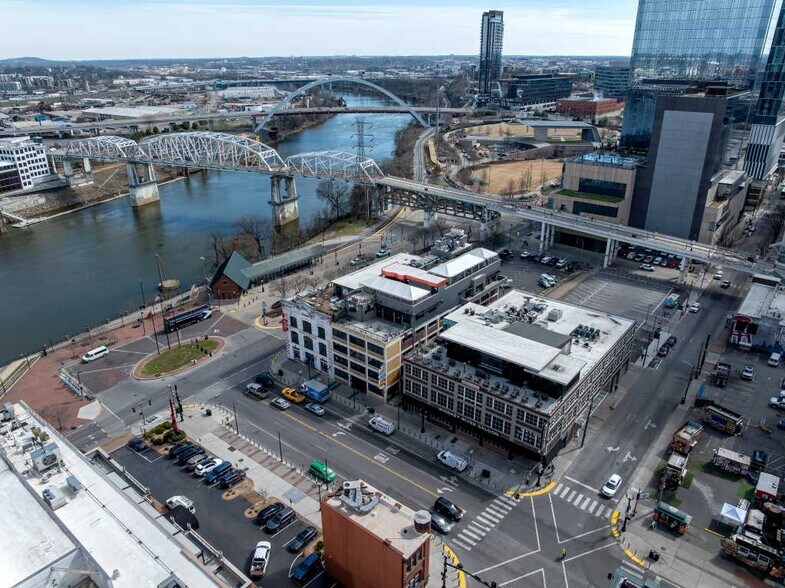 More Photos Of 111 Broadway, Nashville General Retail For Lease