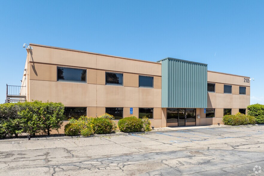 More Photos Of 2105 S Blosser Rd, Santa Maria Warehouse For Sale