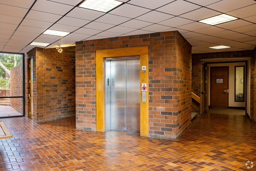 More Photos Of 8670 Wolff Ct, Westminster Medical For Lease