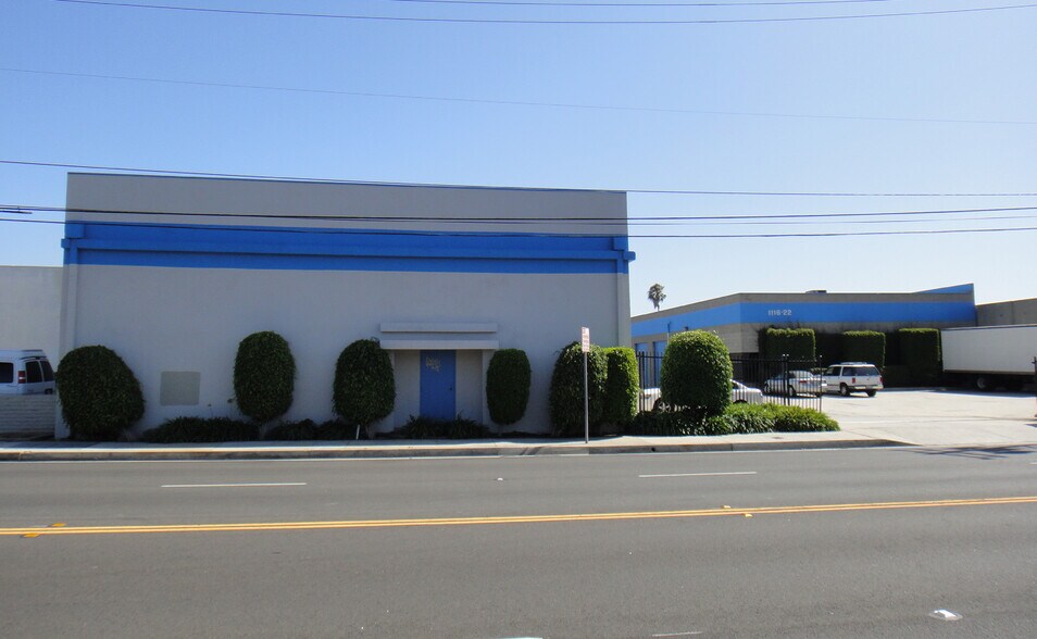 More Photos Of 1108-1114 W 135th St, Gardena Warehouse For Lease