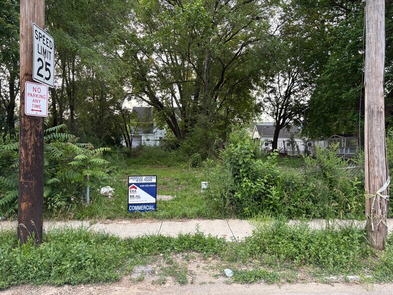 More Photos Of ,  Unknown For Sale