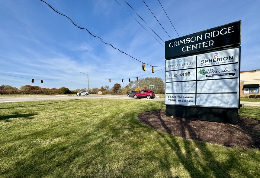 More Photos Of 735 N Perryville Rd, Rockford Medical For Lease