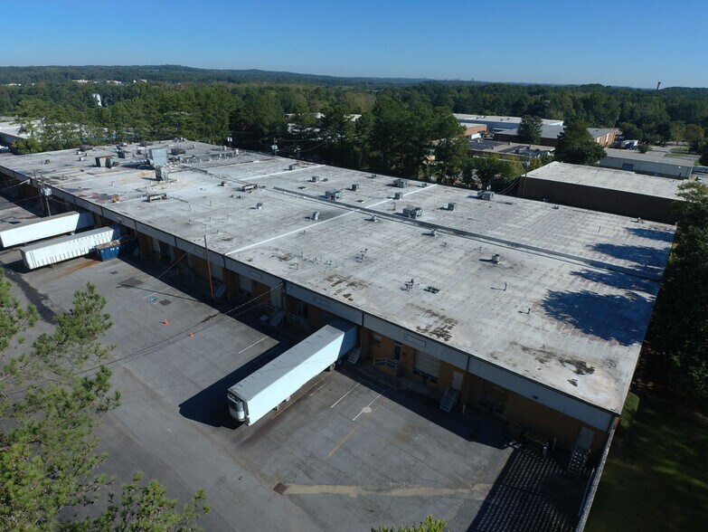 More Photos Of 4507 Mills Pl SW, Atlanta Warehouse For Lease