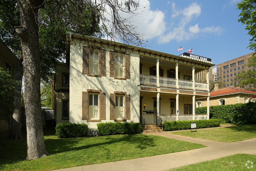 Primary Photo Of 506 W 14th St, Austin Office For Sale