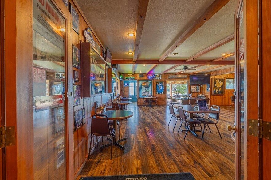 More Photos Of 3030 Oregon Ave, Bandon Restaurant For Sale