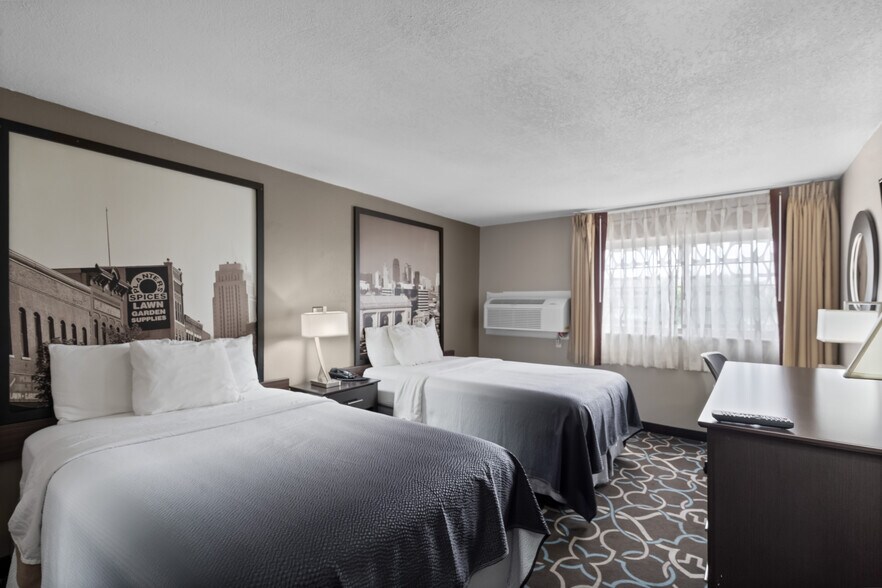 More Photos Of 4321 N Corrington Ave, Kansas City Hotel For Sale