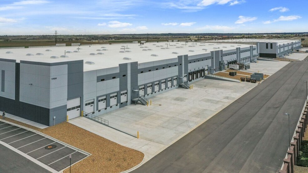 More Photos Of 17754 Spinnaker Way, Broomfield Unknown For Lease