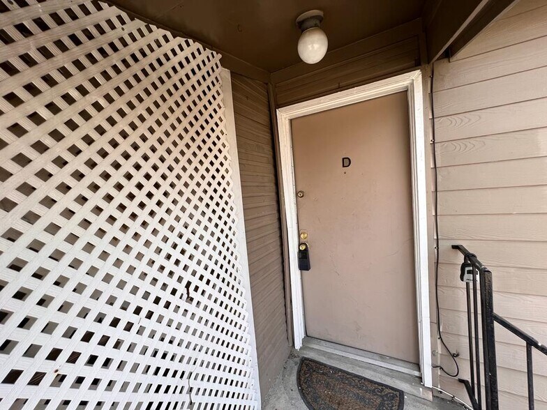 More Photos Of 12606 Ashford Meadow Dr, Houston Multifamily For Sale