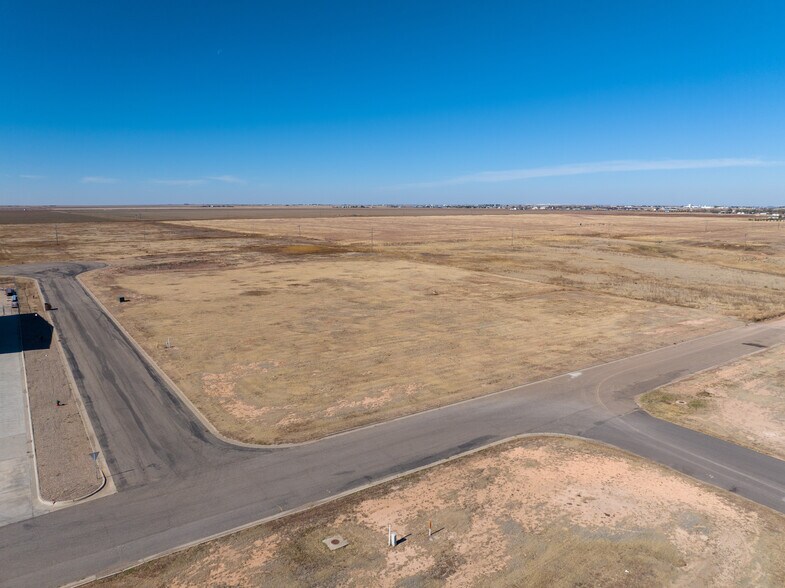 More Photos Of US-287, Dumas Land For Sale