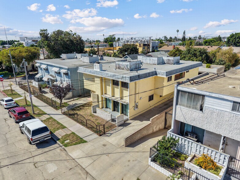 More Photos Of 145 W Hillcrest Blvd, Inglewood Apartments For Sale