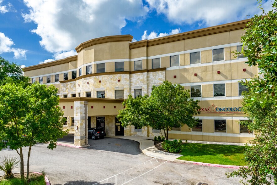 More Photos Of 2130 NE Loop 410, San Antonio Medical For Lease