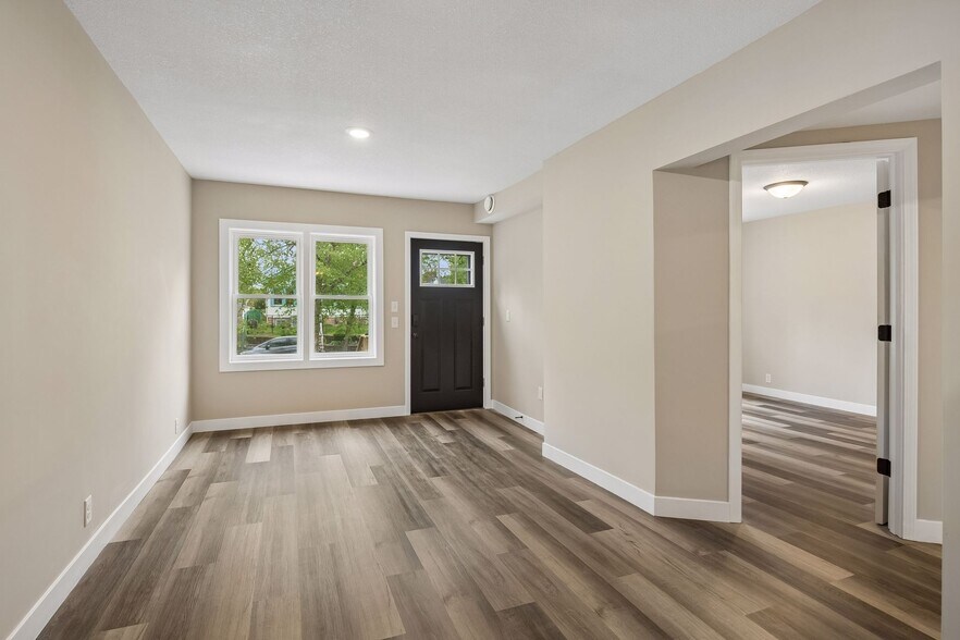 More Photos Of 4330 5th Ave S, Minneapolis Apartments For Sale