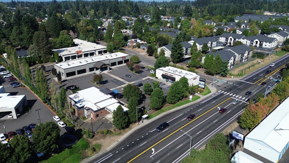 More Photos Of 6701-6715 NE Andresen St, Vancouver Office For Sale
