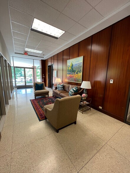 More Photos Of 1001 Wade Ave, Raleigh Medical For Lease