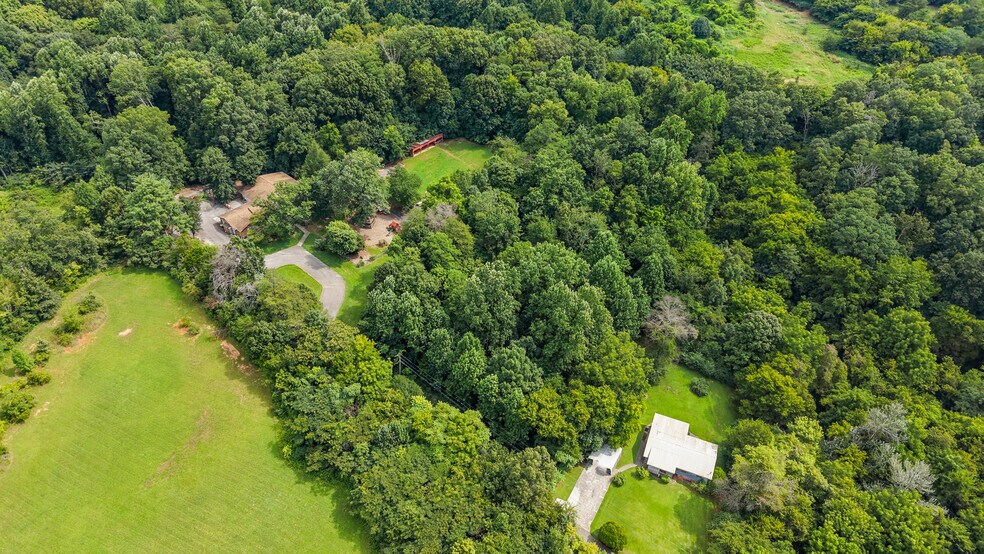 More Photos Of 11749 Snyder Rd, Knoxville Daycare Center For Sale