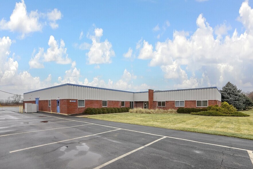 More Photos Of 720 S Edgewood Ave, Urbana Manufacturing For Sale