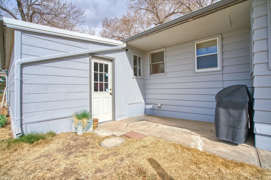 More Photos Of 3221 E Mulberry St, Fort Collins Freestanding For Sale