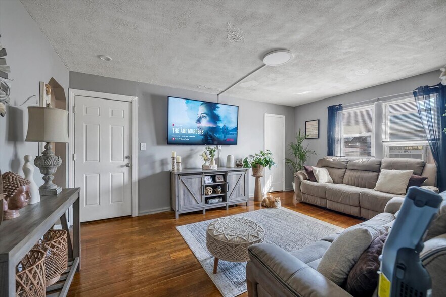 More Photos Of 18705-18721 Baisley Blvd, Jamaica Apartments For Sale