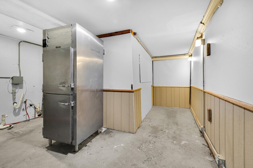 More Photos Of 720 Main St, Winsted Storefront Retail Residential For Sale