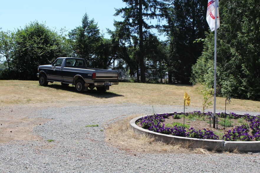 More Photos Of 11204 154th Street Ct E, Puyallup Distribution For Sale