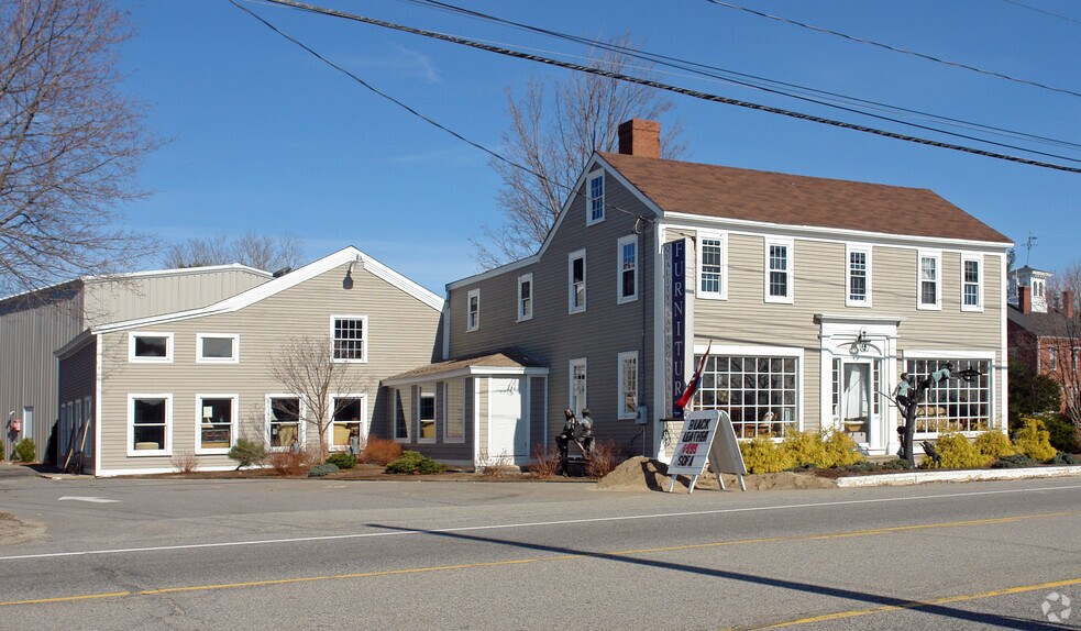 Primary Photo Of 845 Lafayette Rd, Seabrook Freestanding For Lease