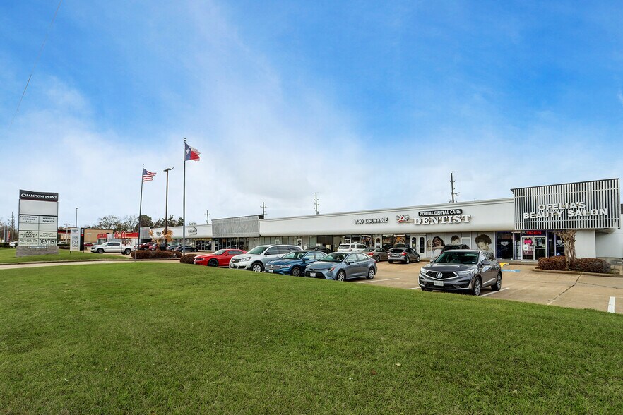 More Photos Of 12017-12035 Bammel North Houston Rd, Houston Unknown For Lease