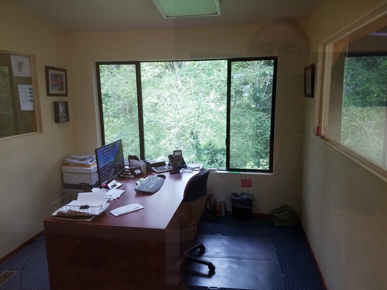 More Photos Of 9019 Soquel Dr, Aptos Office For Lease