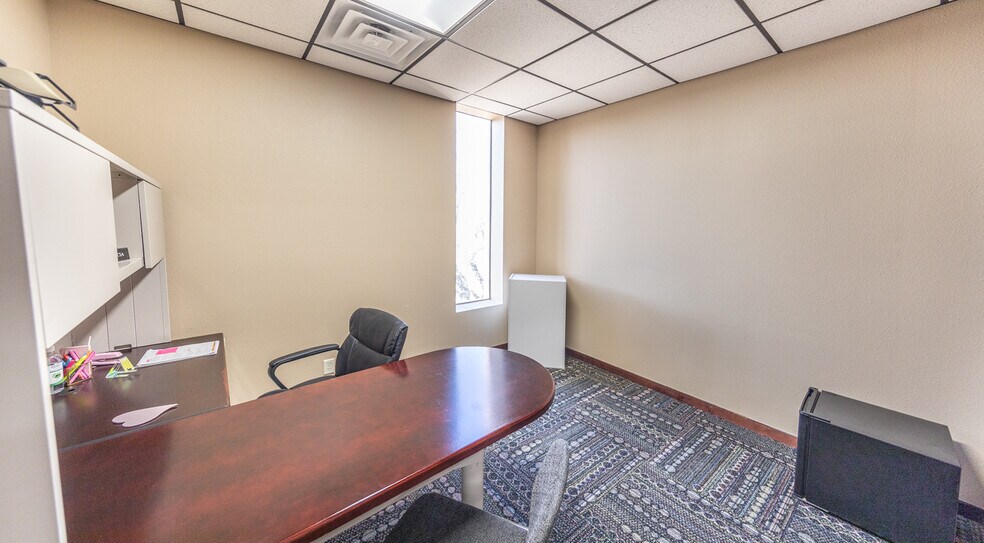 More Photos Of 23 Briercroft Office Park, Lubbock Office For Lease