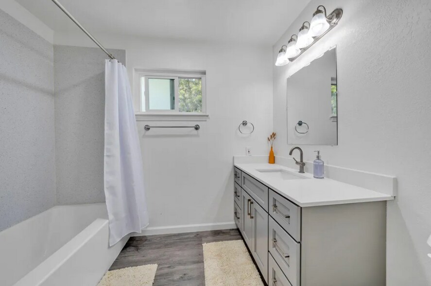 More Photos Of 503 S Kiely Blvd, San Jose Apartments For Sale
