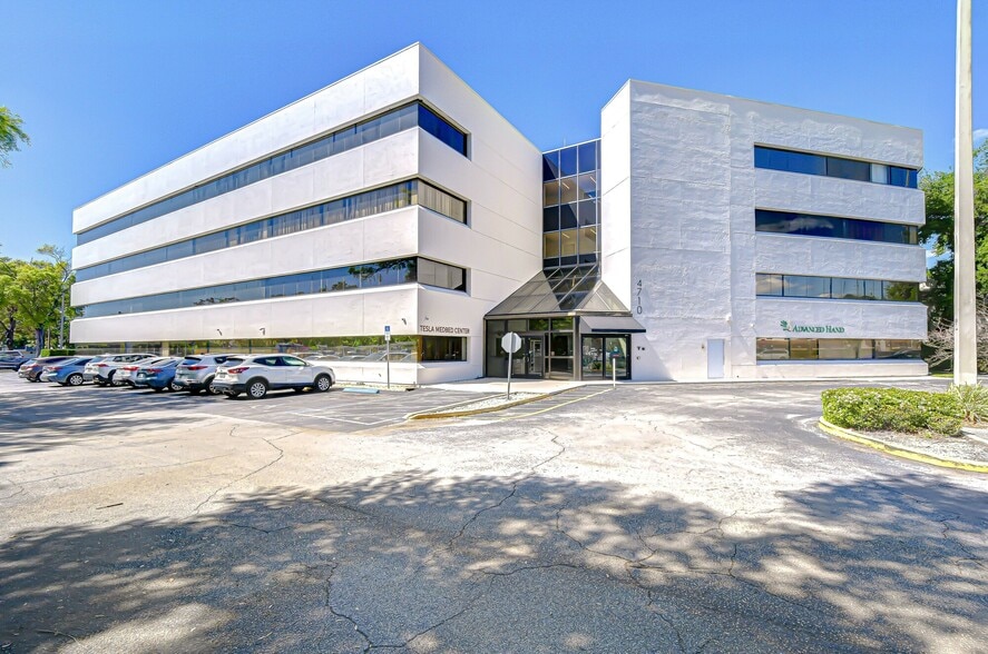 More Photos Of 4710 N Habana Ave, Tampa Medical For Lease