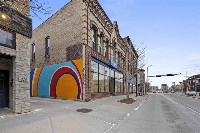 More Photos Of 408 Dousman St, Green Bay Storefront Retail Residential For Sale