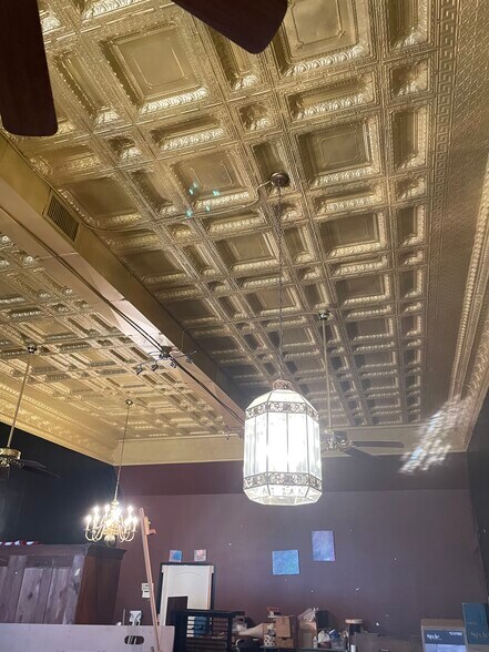 More Photos Of 101 N Waggoner St, Electra Flex For Sale