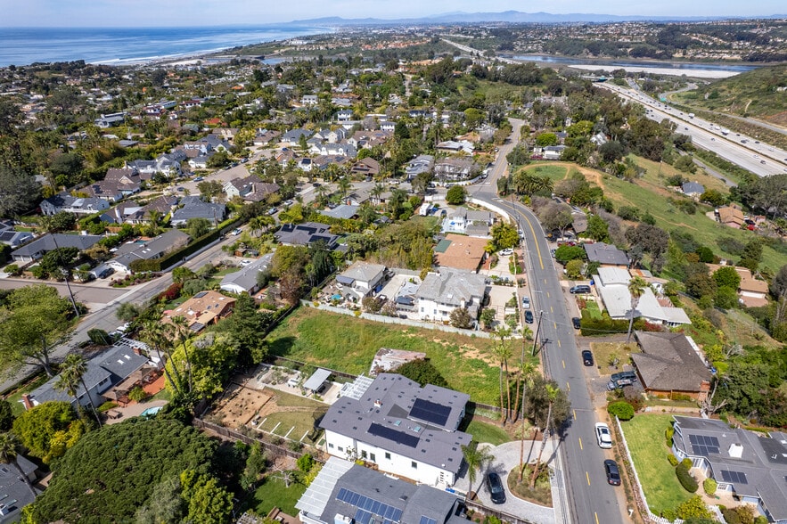More Photos Of 1438 Eolus Ave, Encinitas Land For Sale