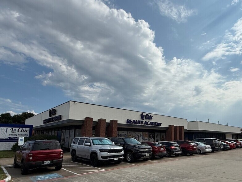 Primary Photo Of 4500-4518 Highway 6 N, Houston Freestanding For Lease