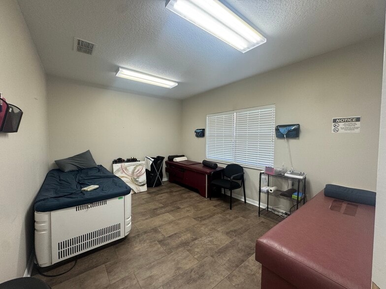 More Photos Of 3212-3214 Hillsdale Ln, Kissimmee Medical For Lease