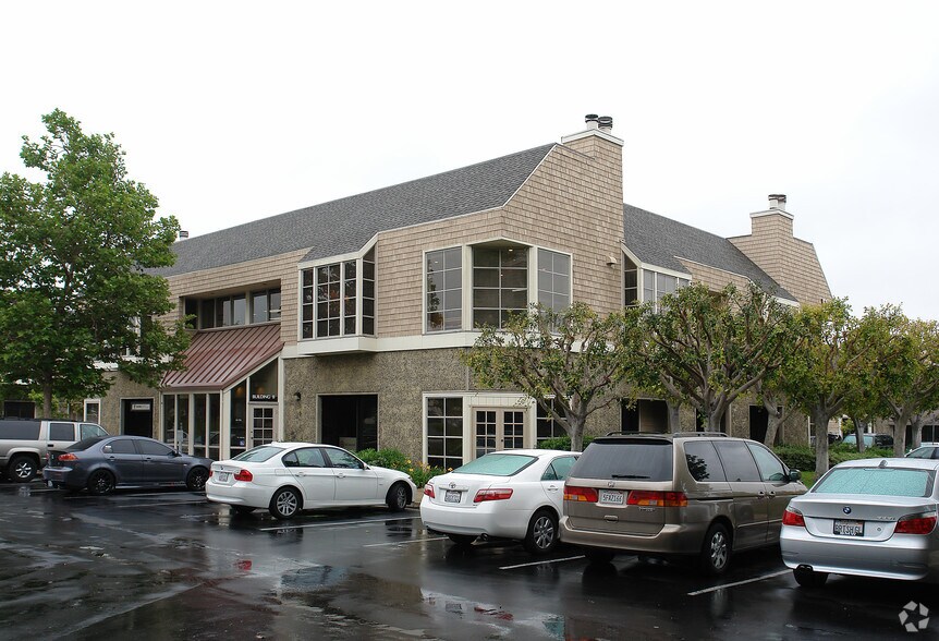 More Photos Of 151 Kalmus Dr, Costa Mesa Office Residential For Lease